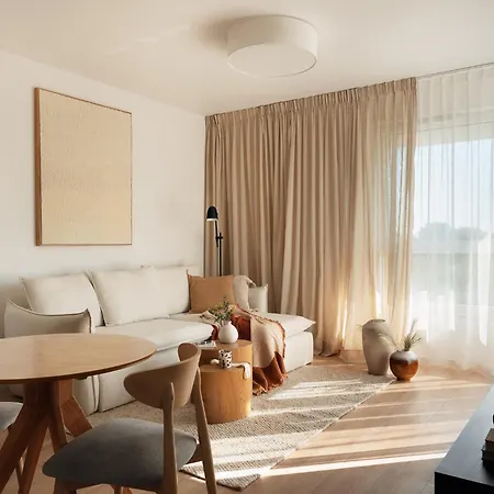 Cozy Apartment In Japandi Style With Parking Modlinska Zeran, Warszawa Eksteriør bilde